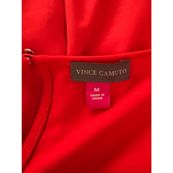 Vince Camuto Red Cold Shoulder Hi Low Top M NWT - Picture 8 of 8